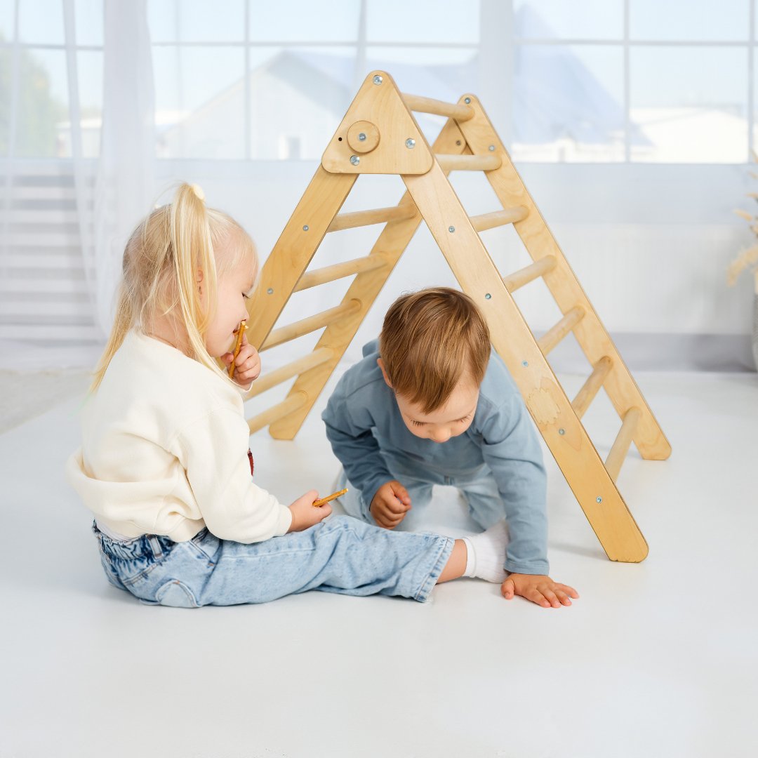 Indoor Montessori Triangle Climbing Ladder for Toddlers 1-7 y.o.-7