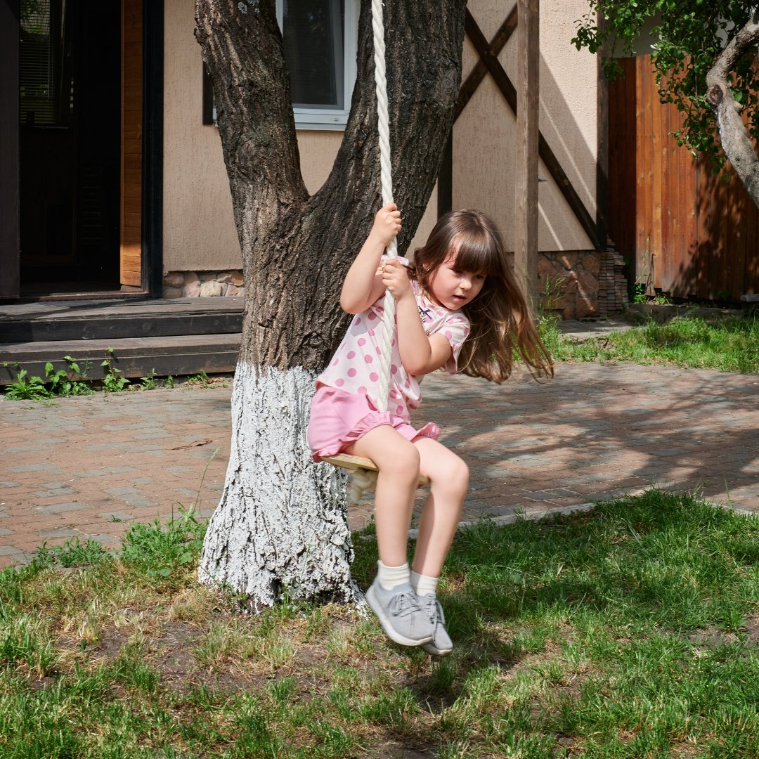 Wooden rope swing for kids-6